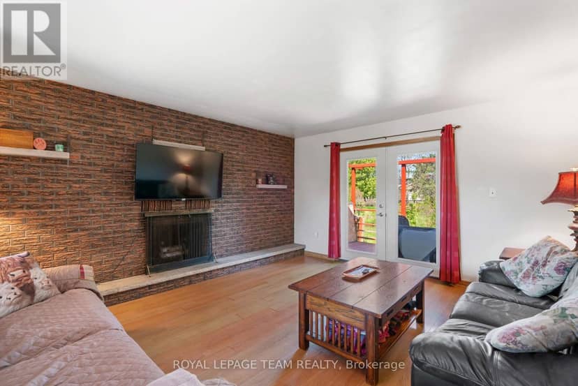 5687 Cherry Street, South Dundas, photo 5