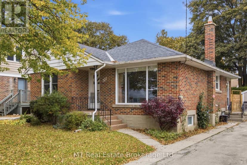 327 Metcalfe Street, Guelph, photo 4