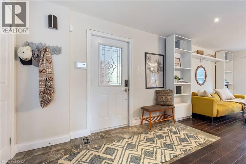 273 COLBORNE Street, Elora, photo 4