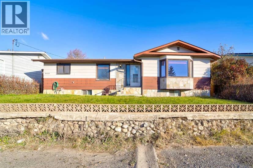 8605 19 Avenue, Coleman