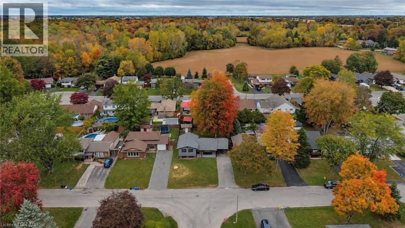 301 BROOKFIELD Boulevard, Dunnville