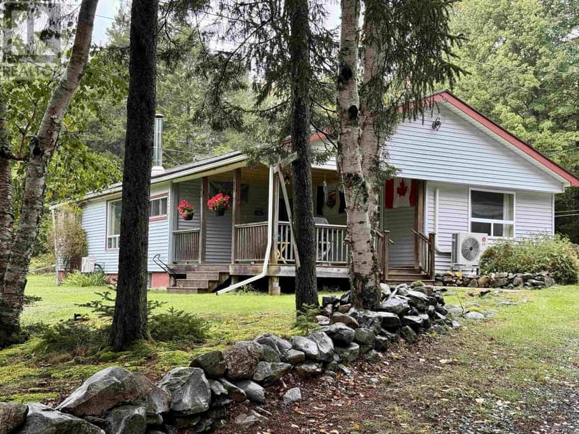 2050 Camperdown Road, Lapland