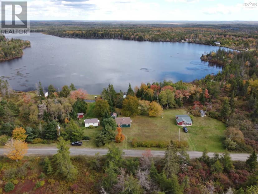 38 Burke Loop, Pleasant Valley, photo 4