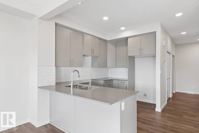 2097 Egret DR NW, Edmonton, photo 8
