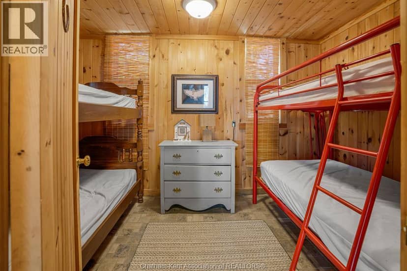 17178 Lakeshore ROAD, Rondeau Park, photo 5