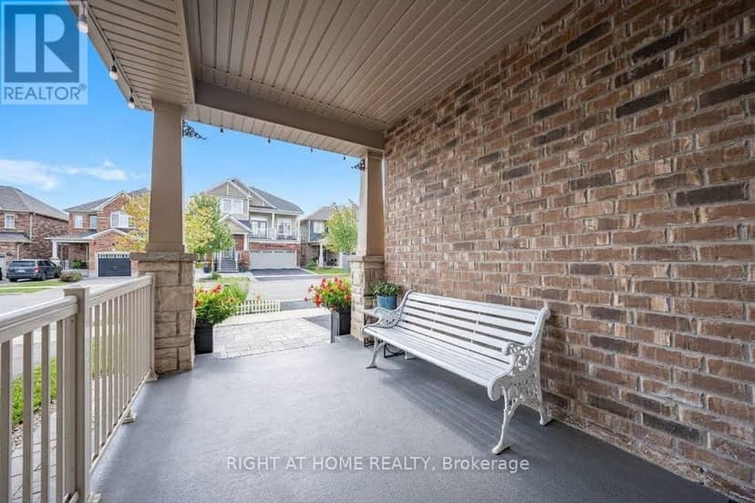 1249 Leger Way, Milton, photo 3