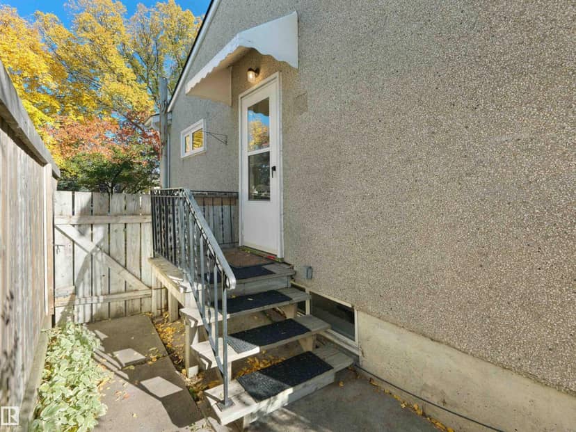 10943 63 AV NW, Edmonton, photo 3