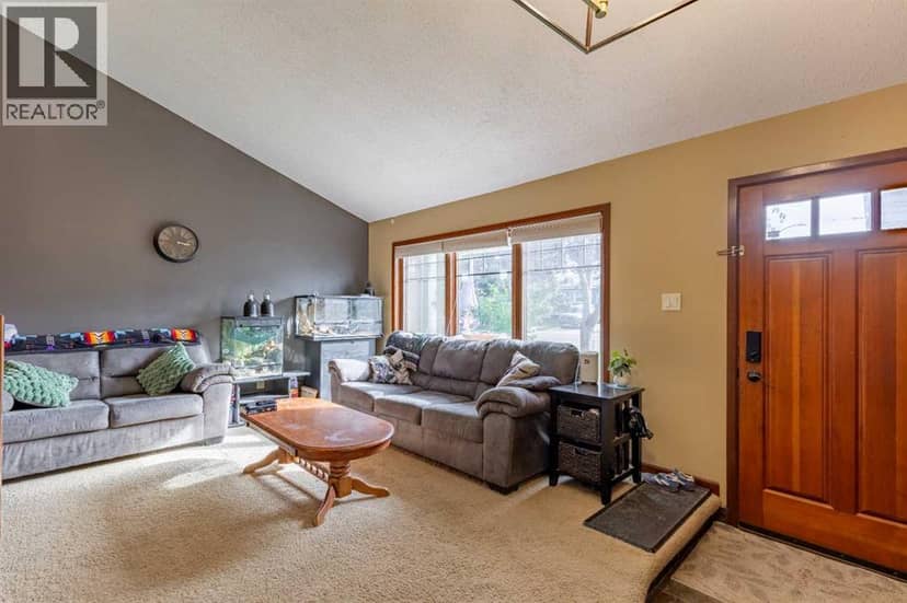 184 Lakhota Crescent W, Lethbridge, photo 7