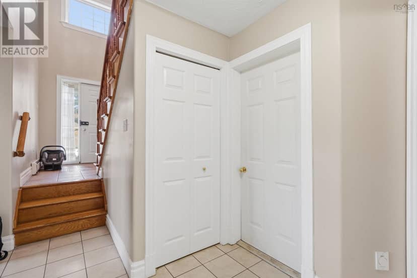 34 Lancaster Drive, Clayton Park, photo 6