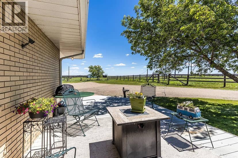 14017 Range Road 65, Rural Cypress County, photo 5