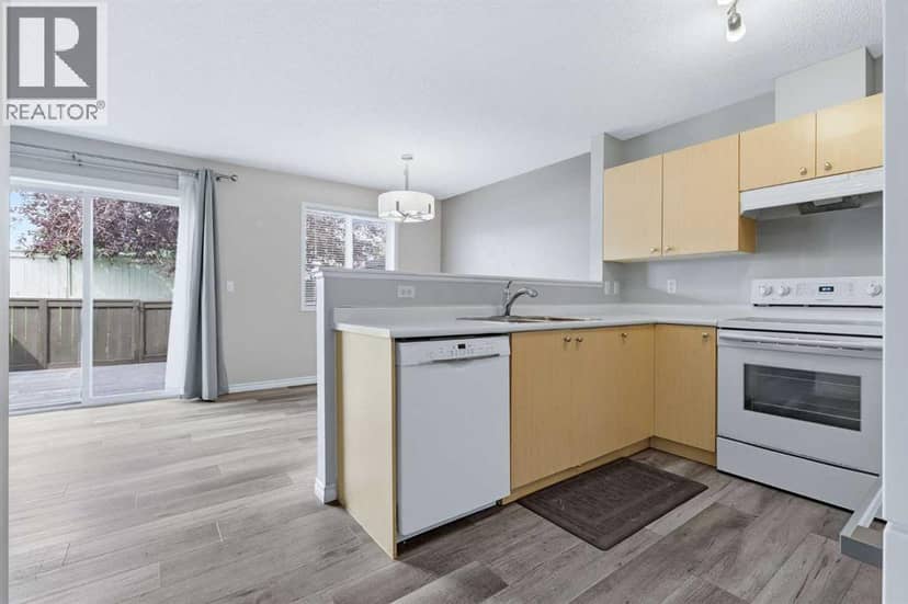 103, 760 Railway Gate SW, Airdrie, photo 8
