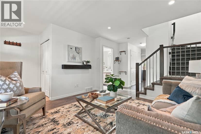 317 G Avenue S, Saskatoon, photo 4