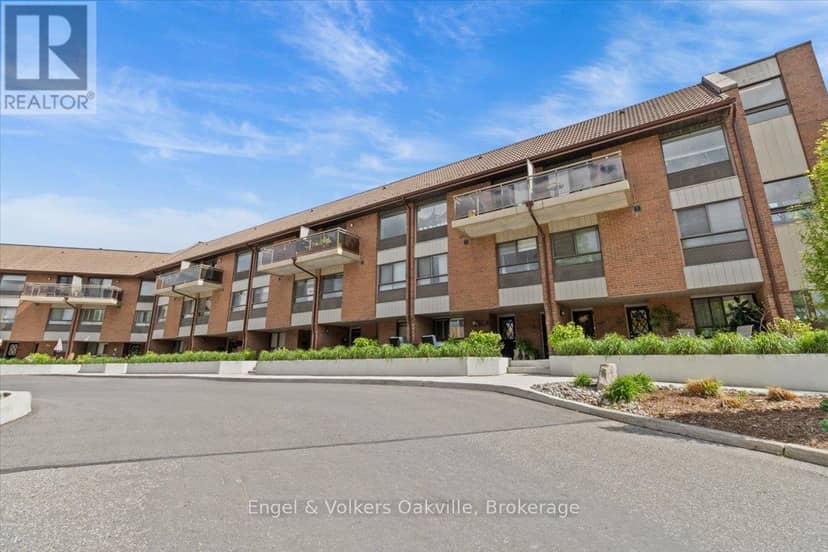 625 - 1000 Cedarglen Gate, Mississauga
