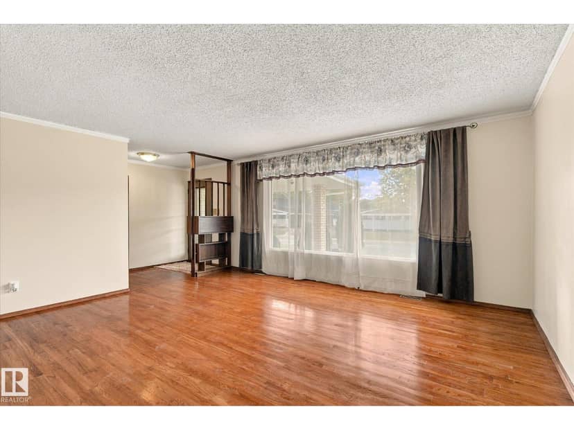 7612 40 AV NW, Edmonton, photo 5