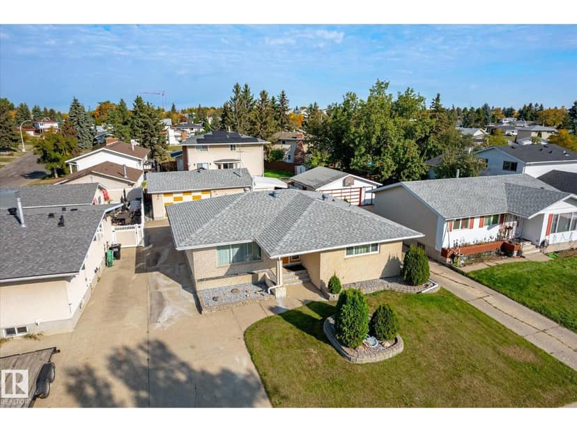7612 40 AV NW, Edmonton, photo 2