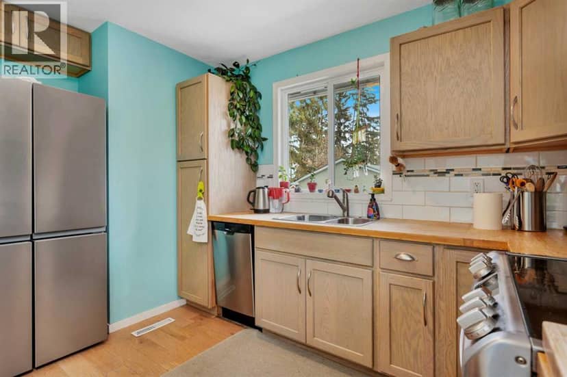6749 59 Avenue, Red Deer, photo 8