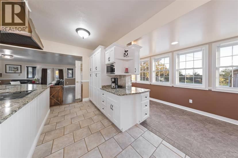 1252 Downie ROAD, Dawn-Euphemia, photo 6