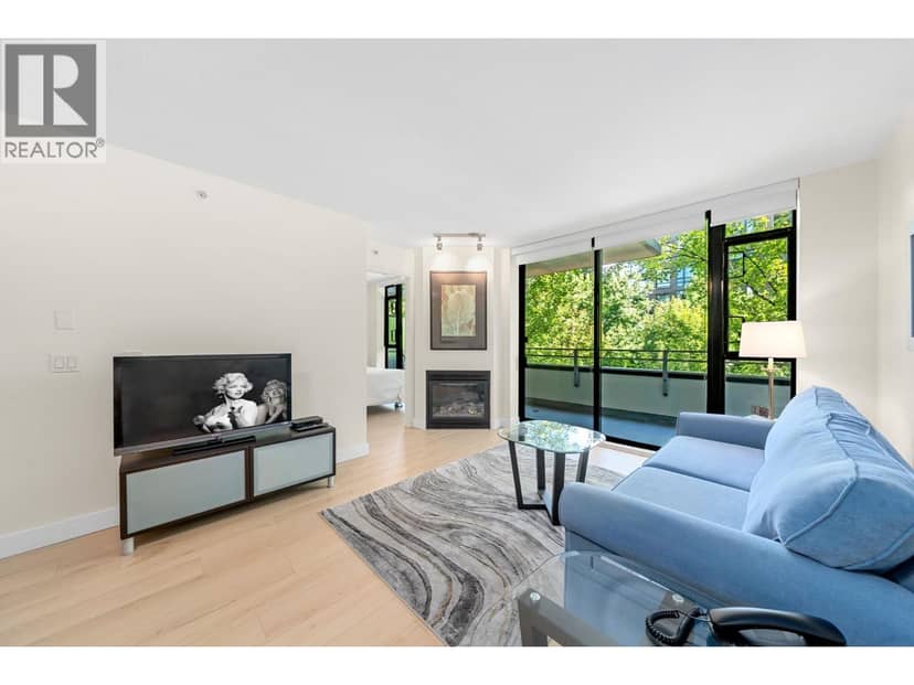 305 175 W 1st Street, North Vancouver