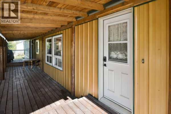 2000 21st Avenue, Bowden, photo 2