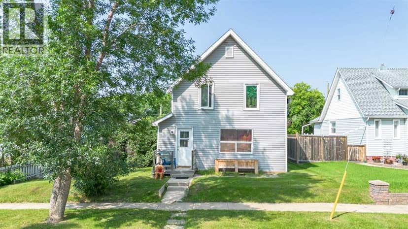 4706 48 Street, Stettler