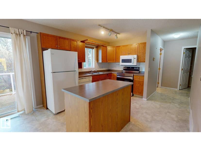 #8 11 Hunchak Wy, St. Albert, photo 4