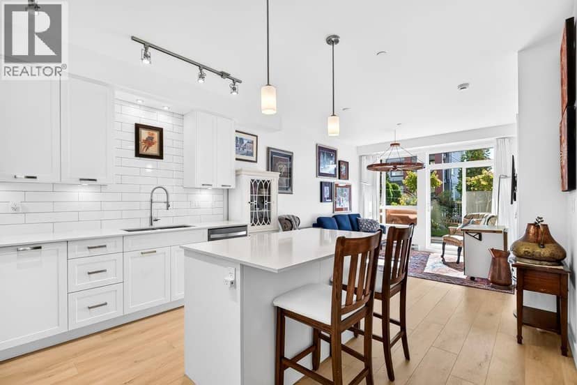 107 22562 121 Avenue, Maple Ridge