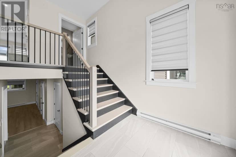 35 Sam Crescent, Elmsdale, photo 2