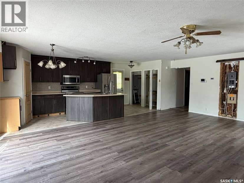 407 2nd STREET E, Meadow Lake, photo 4