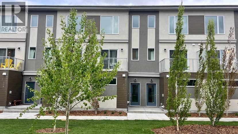 212 Shawnee Square SW, Calgary