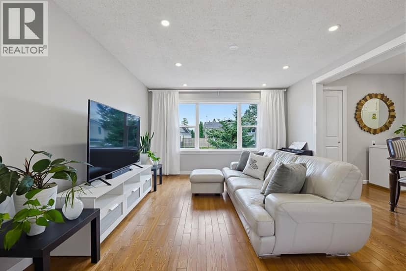 1303 Penedo Crescent SE, Calgary, photo 4