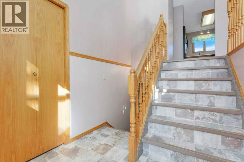 4610 56 Avenue, Rimbey, photo 5