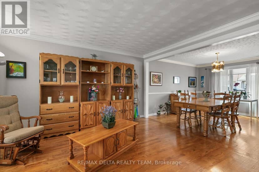 657 Ste Anne Street, Casselman, photo 6