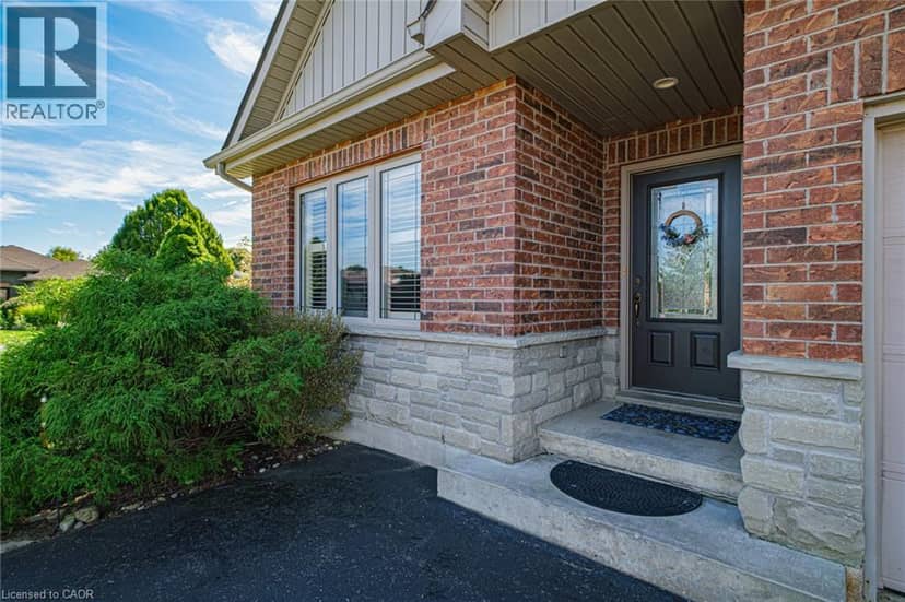 2 MILLCROFT Drive, Simcoe, photo 2