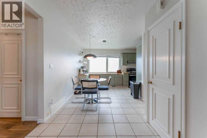 972 Poplar Avenue, Pincher Creek, photo 5