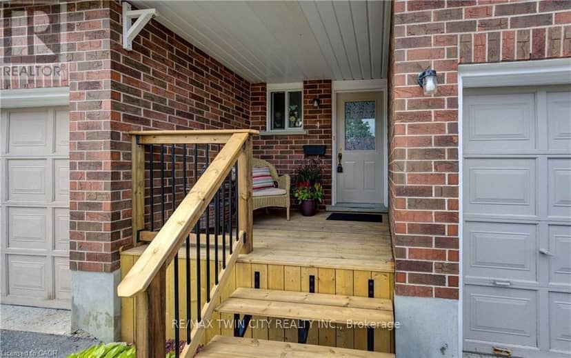 4 - 360 Cornridge Place, Waterloo, photo 3