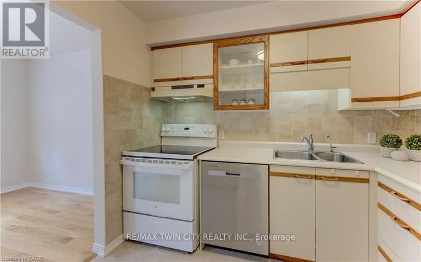 4 - 360 Cornridge Place, Waterloo, photo 7