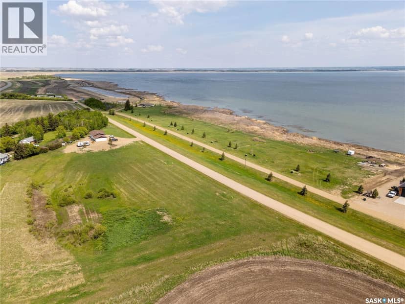 780 Lakeshore DRIVE, Meota