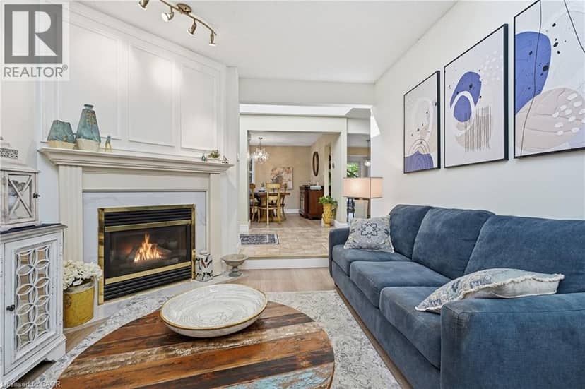 365 BENNINGTON Gate Unit# 7, Waterloo, photo 4