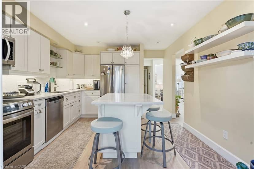 365 BENNINGTON Gate Unit# 7, Waterloo, photo 7