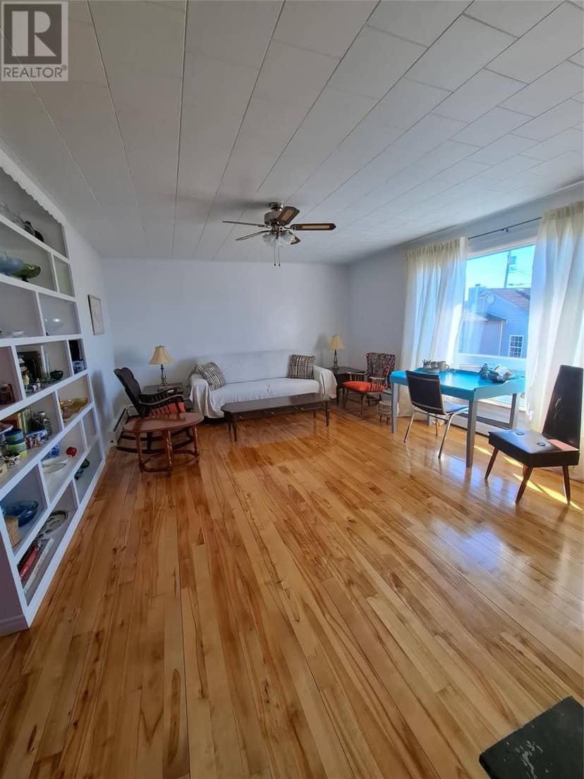21 Lemaire Road, St. Anthony, photo 3