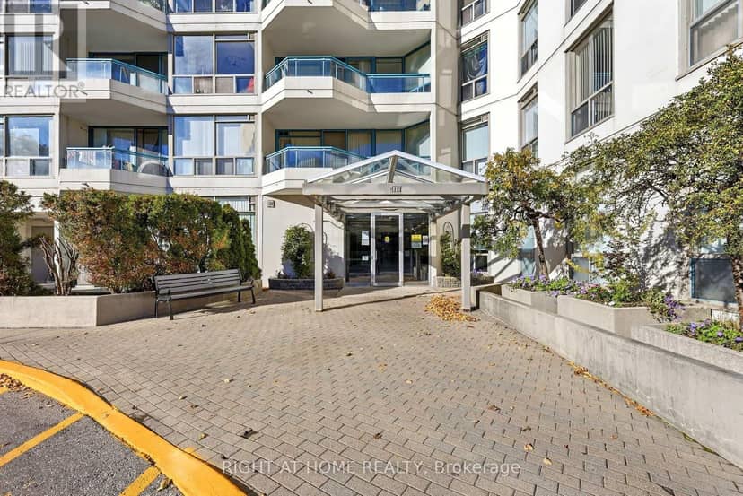 816 - 4727 Sheppard Avenue E, Toronto