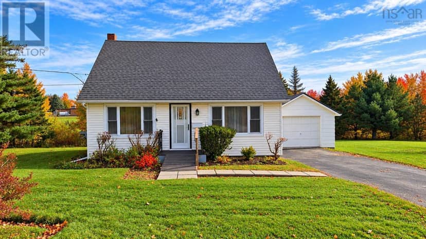 171 Falmouth Dyke Road, Falmouth