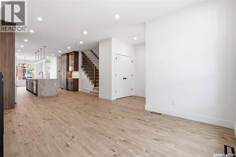 317 11th STREET E, Saskatoon, photo 8