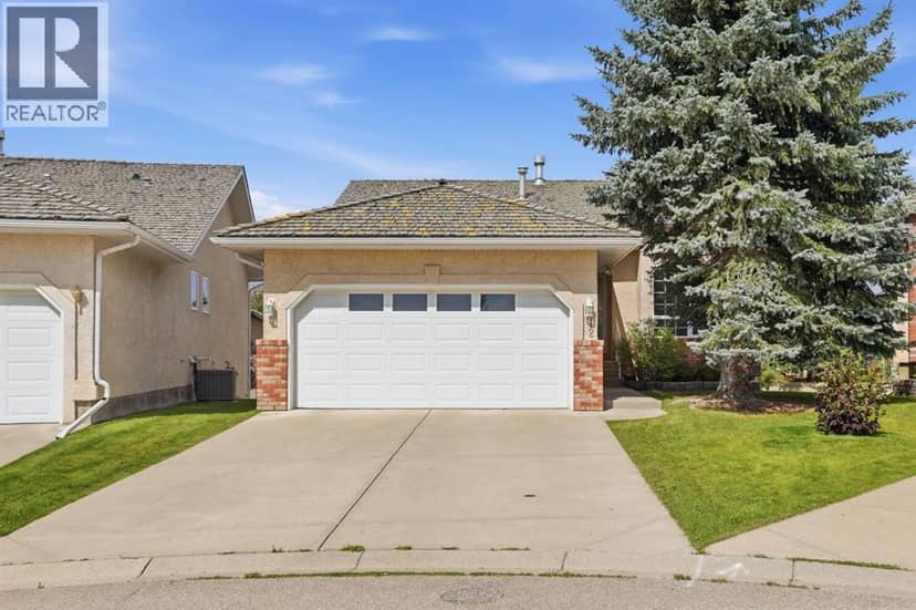 112 Shannon Road SW, Calgary, photo 2