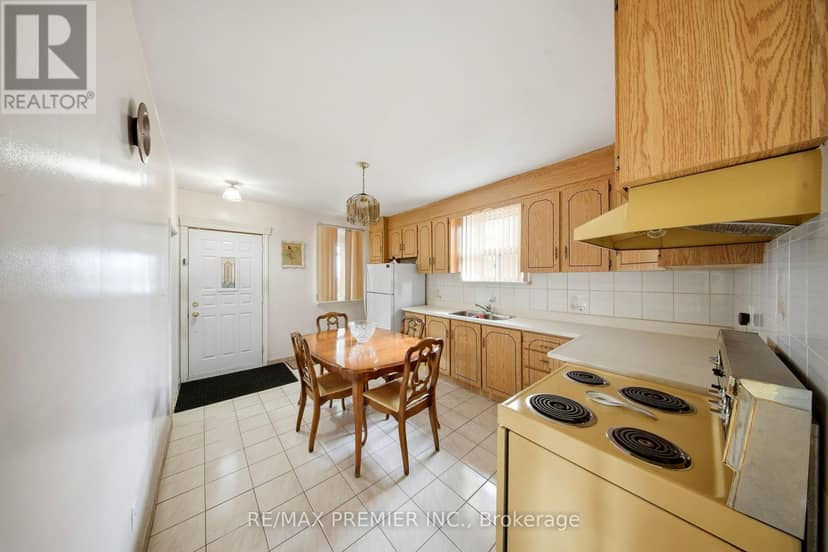 1 Mayo Drive, Toronto, photo 4