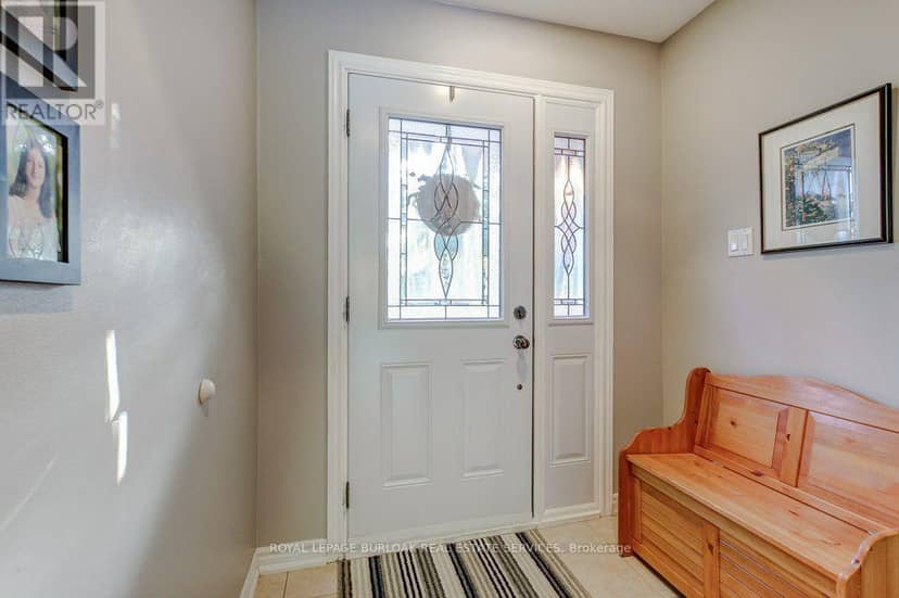 1485 Newlands Crescent, Burlington, photo 6