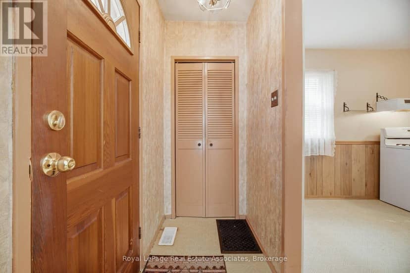 68 Allenby Avenue, Toronto, photo 8
