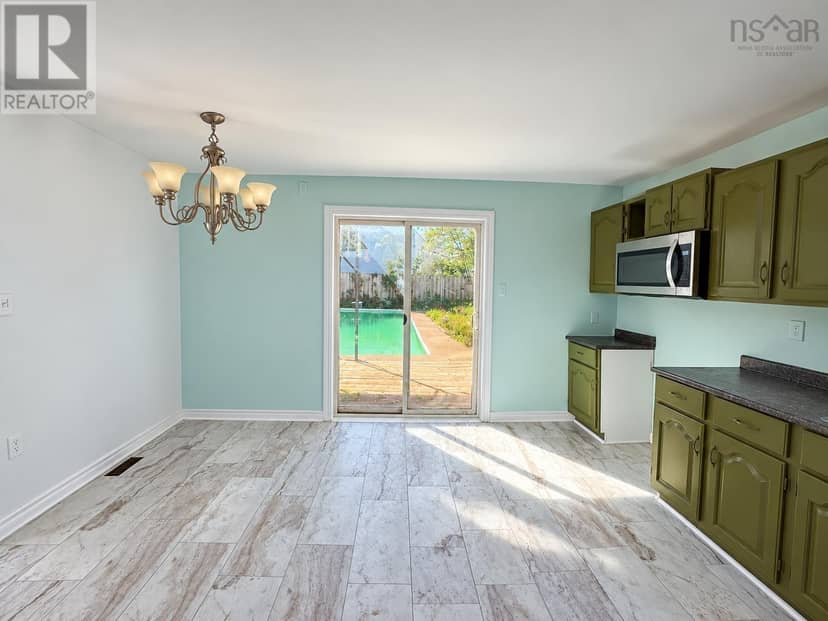 34 Duke Street, Trenton, photo 8