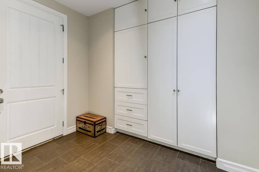 8935 84 AV NW, Edmonton, photo 5