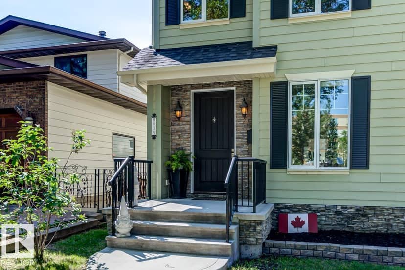 8935 84 AV NW, Edmonton, photo 3